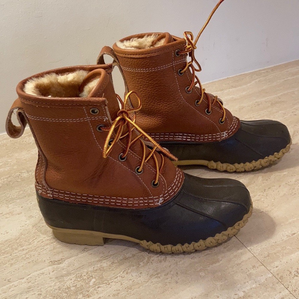 LL Bean shearling lined boots size 7Wide